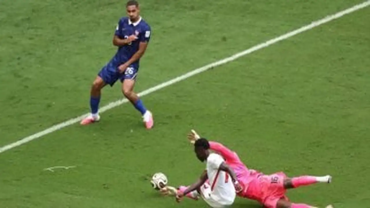 فرنسا وإنجلترا تتصارعان في كأس العالم بعد تسجيل أكثر من 300 هدف